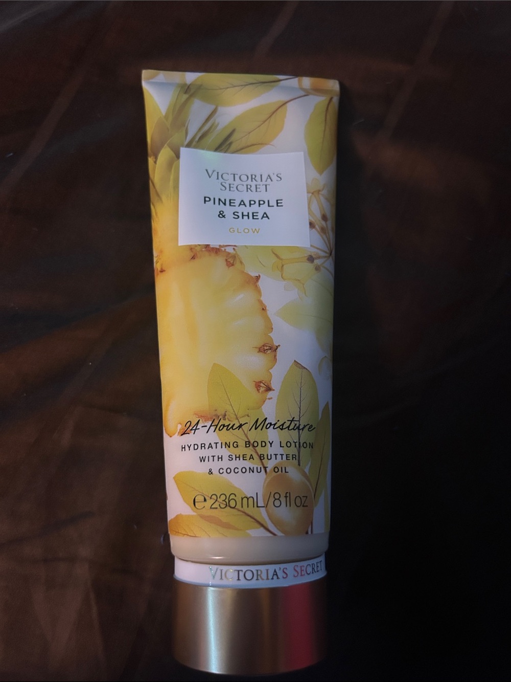 Victoria's Secret Pineapple & Shea Glow Hydrating Lotion - Yellow